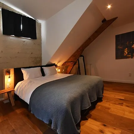 Bed & Breakfast R Einald *