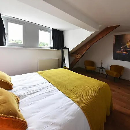 Bed & Breakfast R Einald *